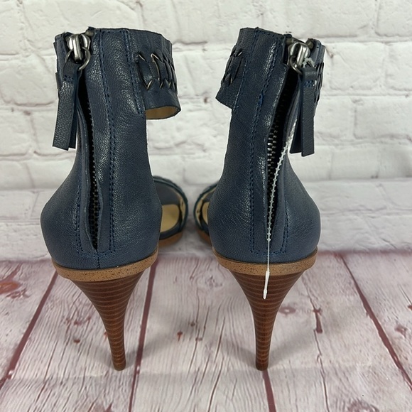 Joe’s Jeans PAX Heel Sandals Ankle Strap Stiletto Size 8.5 - Picture 3 of 7